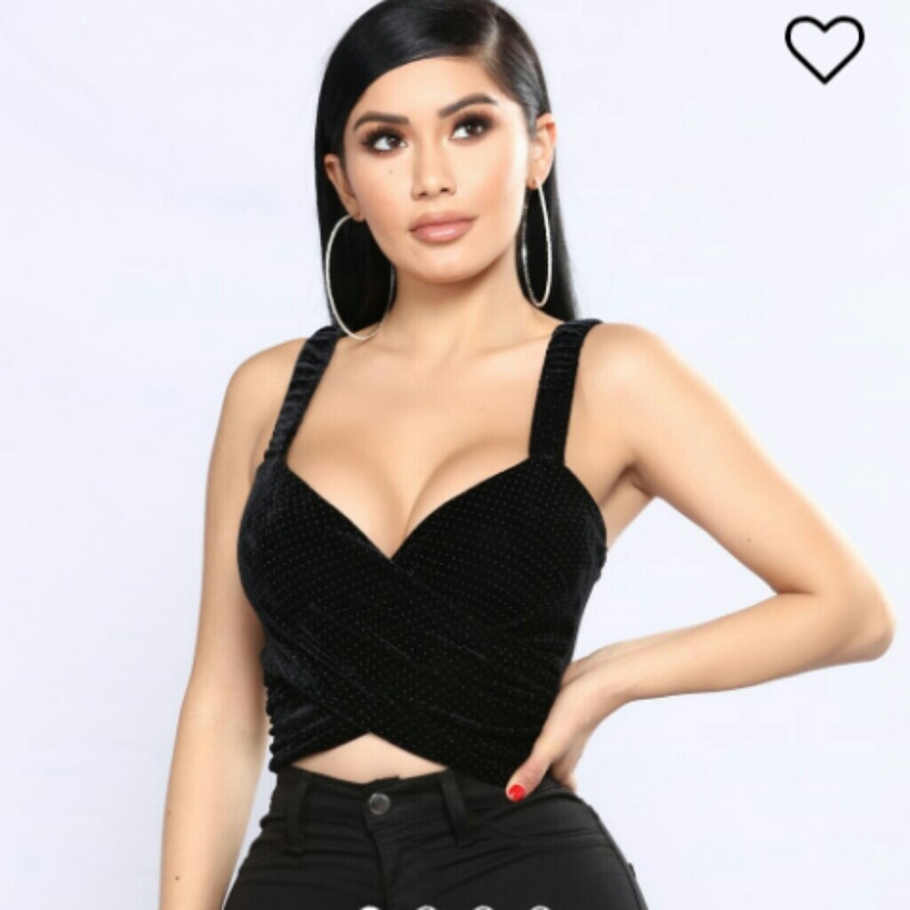 Black crop top